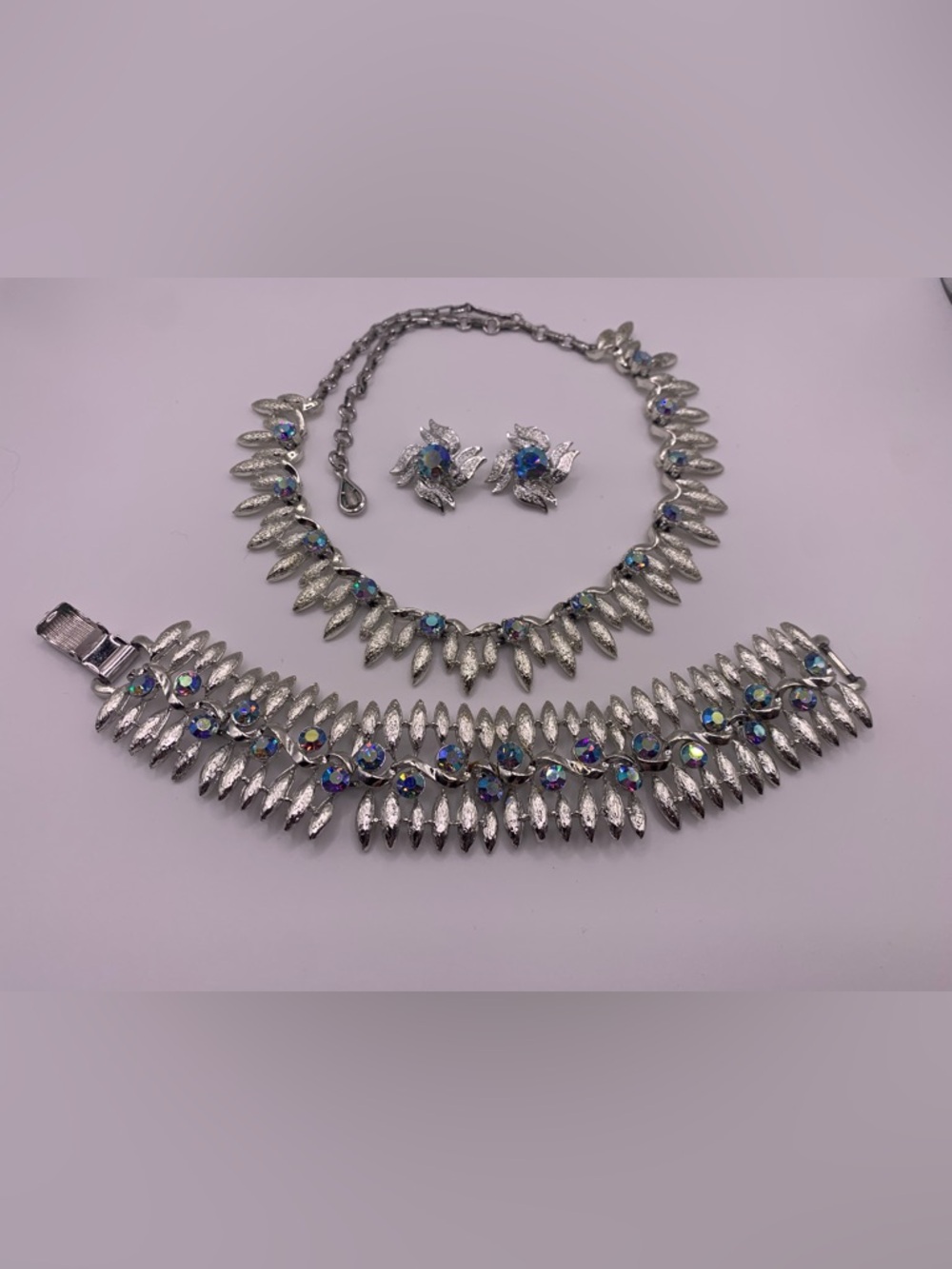 Coro 1950s Pegasus Demi Parure Peacock Blue Aurora Borealis Rhinestones